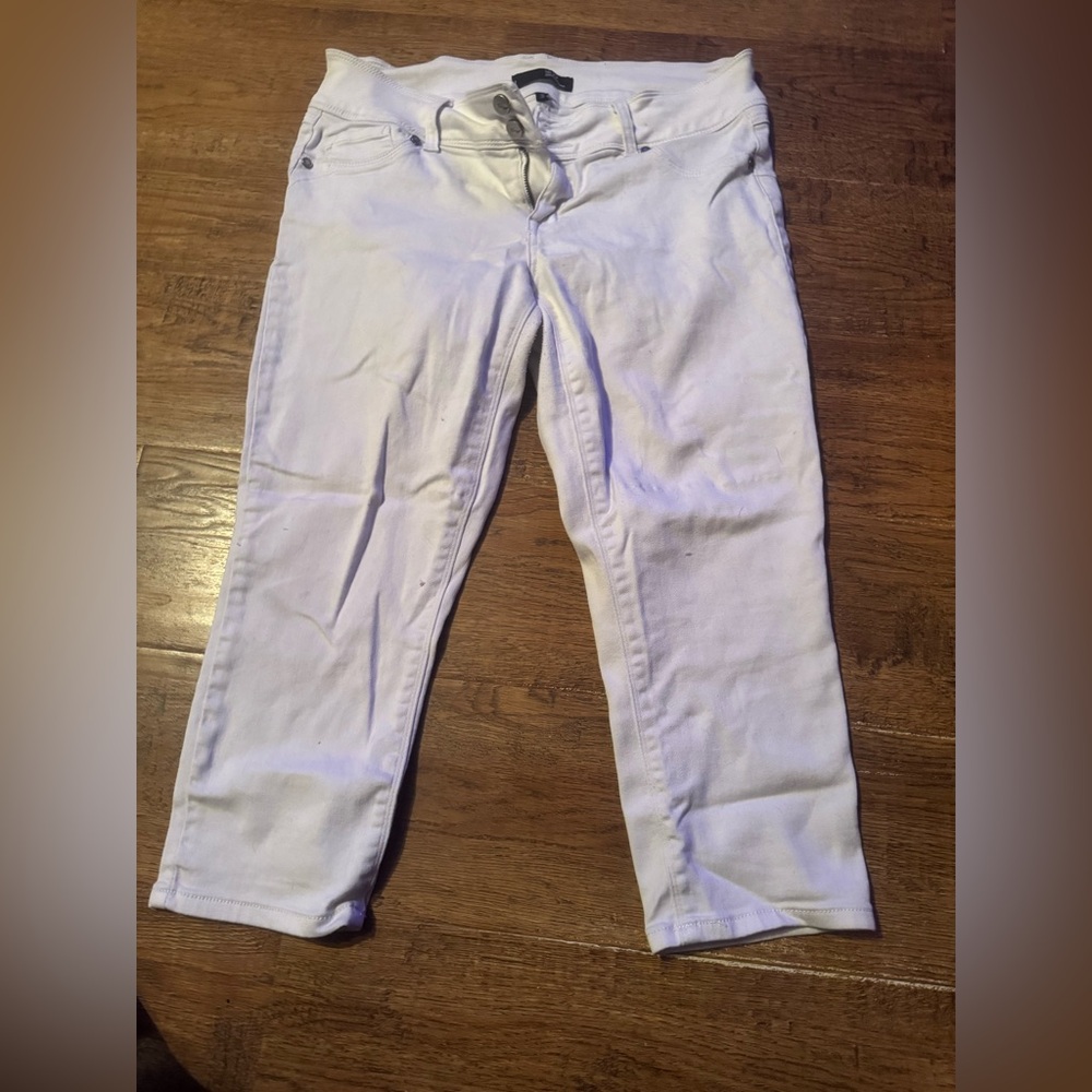 1822 jeans 32 inch waist cropped